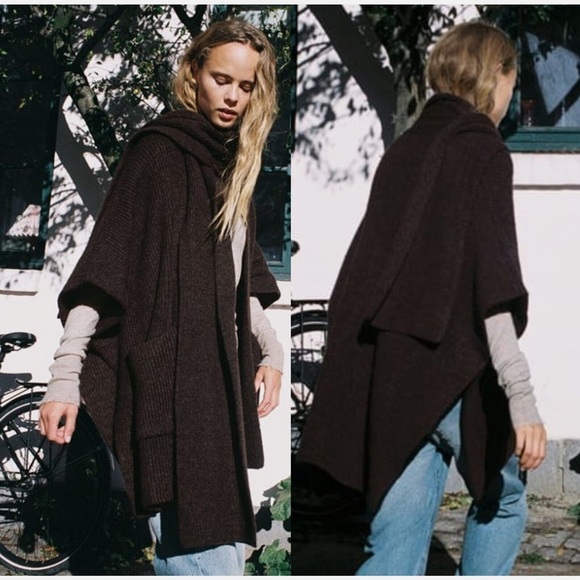 Zara Sweaters - Zara blogger favorite knit cardigan with scarf